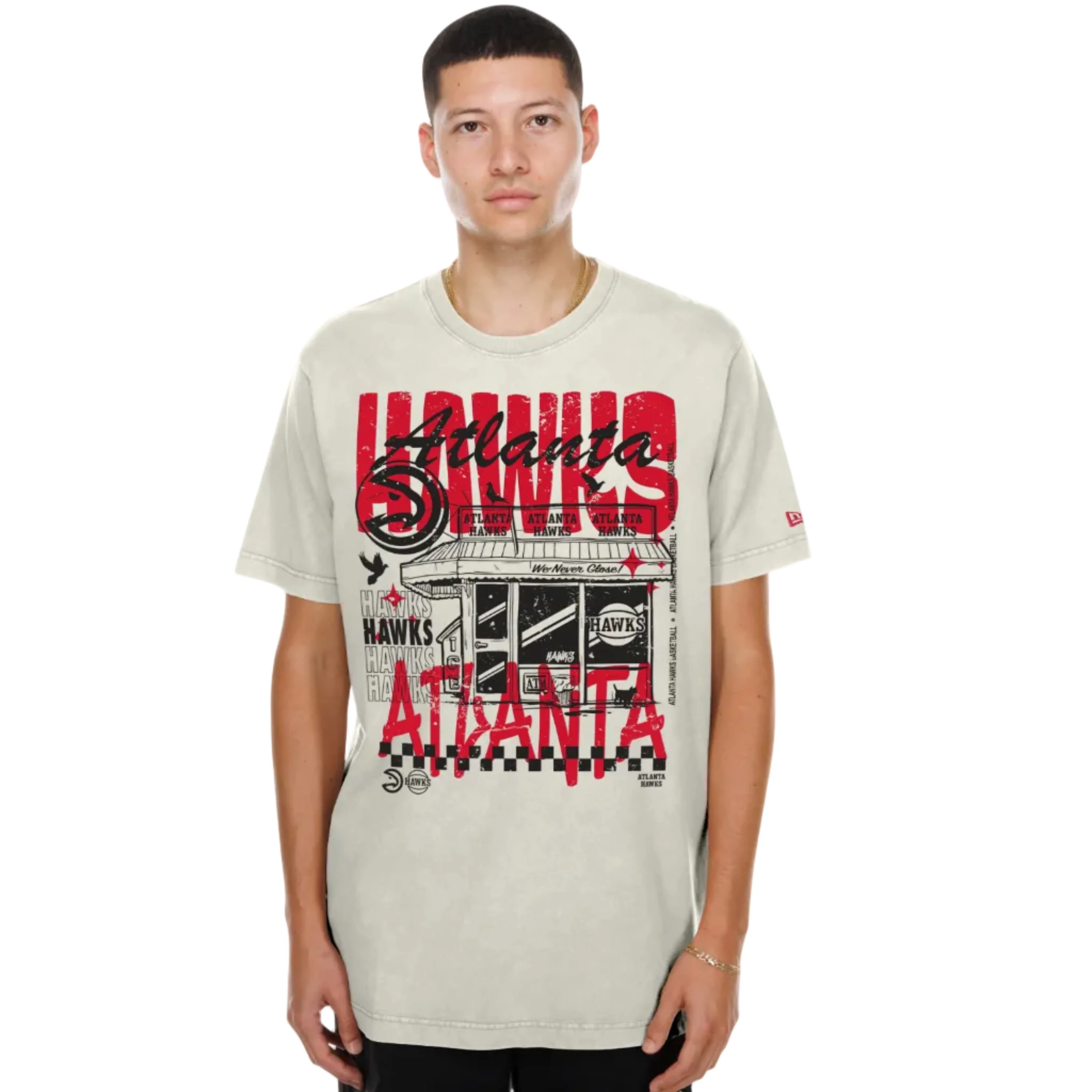 New Era Hawks Off White Graphic Tee - Image 2